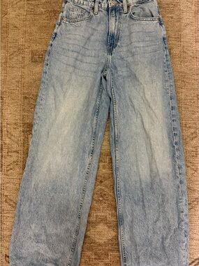 Men's Light Blue Straight-Leg Jeans - Timeless Casual Fit